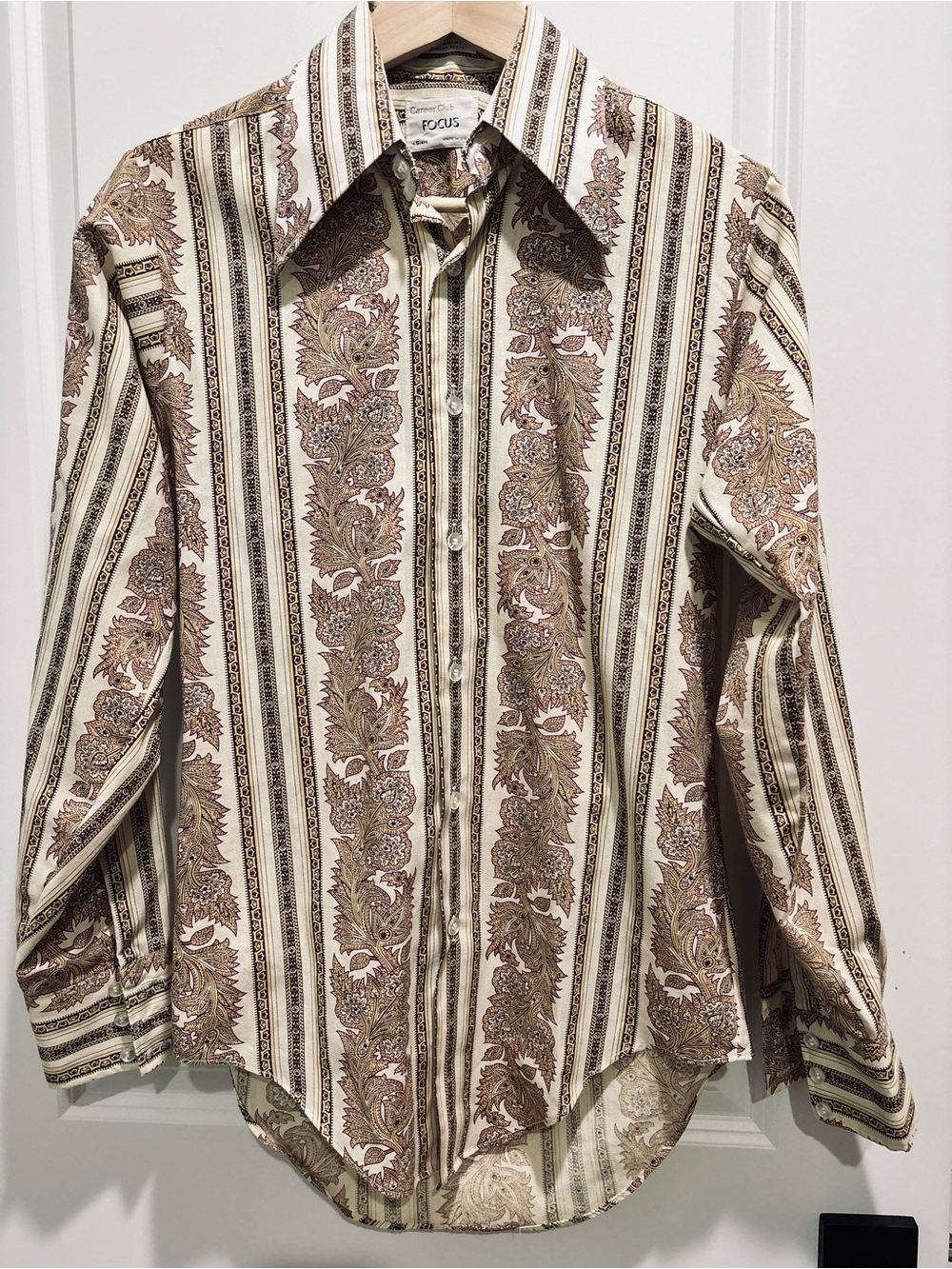 Focus Men's Long-Sleeve Paisley Stripe Button-Down Body Shirt in Cream & Brown